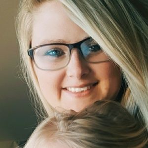 Meet your Posher, Ramie